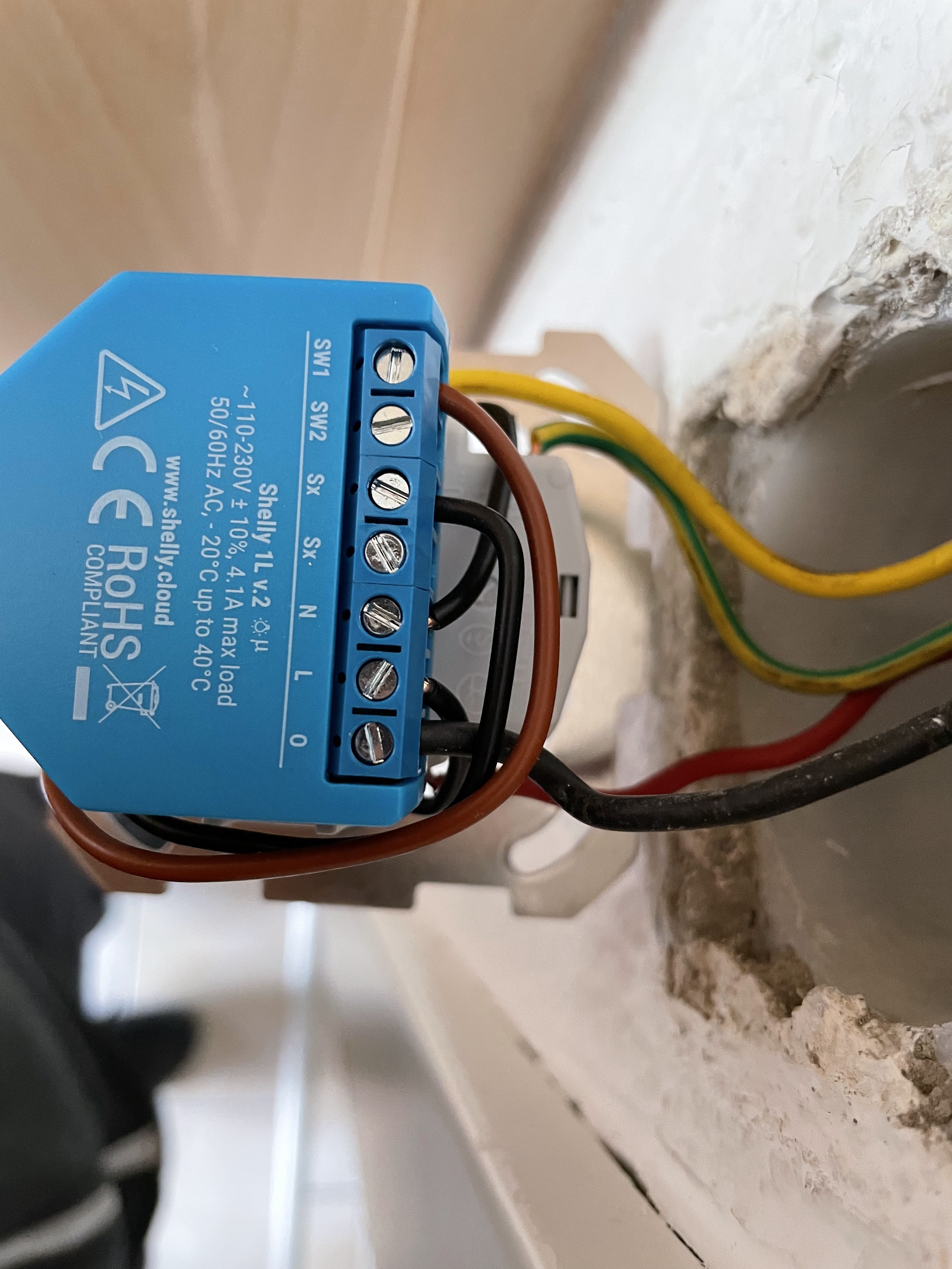 Two Shelly switches died right away : r/homeassistant